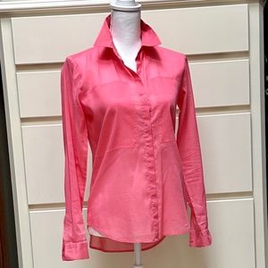 Theory semi sheer cotton button down pink size P